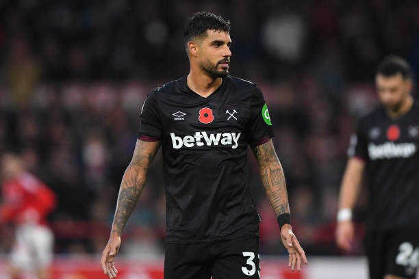 力压勇士 力压勇士