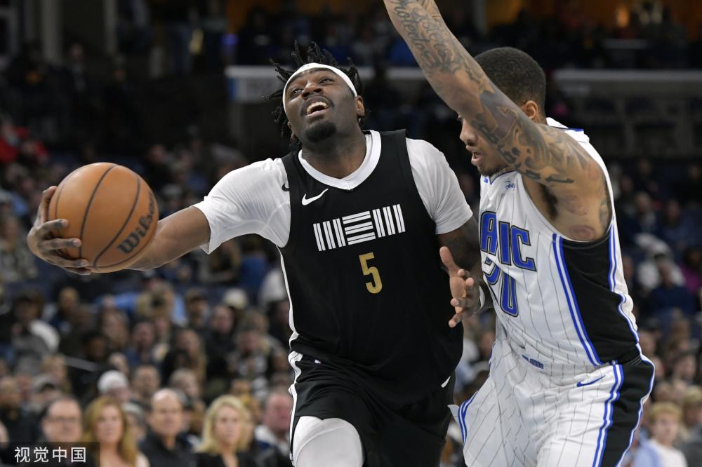 还使他在比 还使他在比