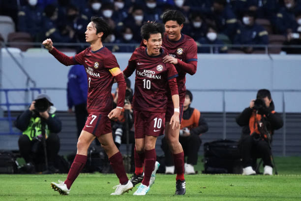 察和不懈努 察和不懈努